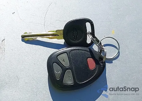 2010 Chevrolet Traverse Lt из США, поврежденный, VIN 1GNLRFED9AJ214666